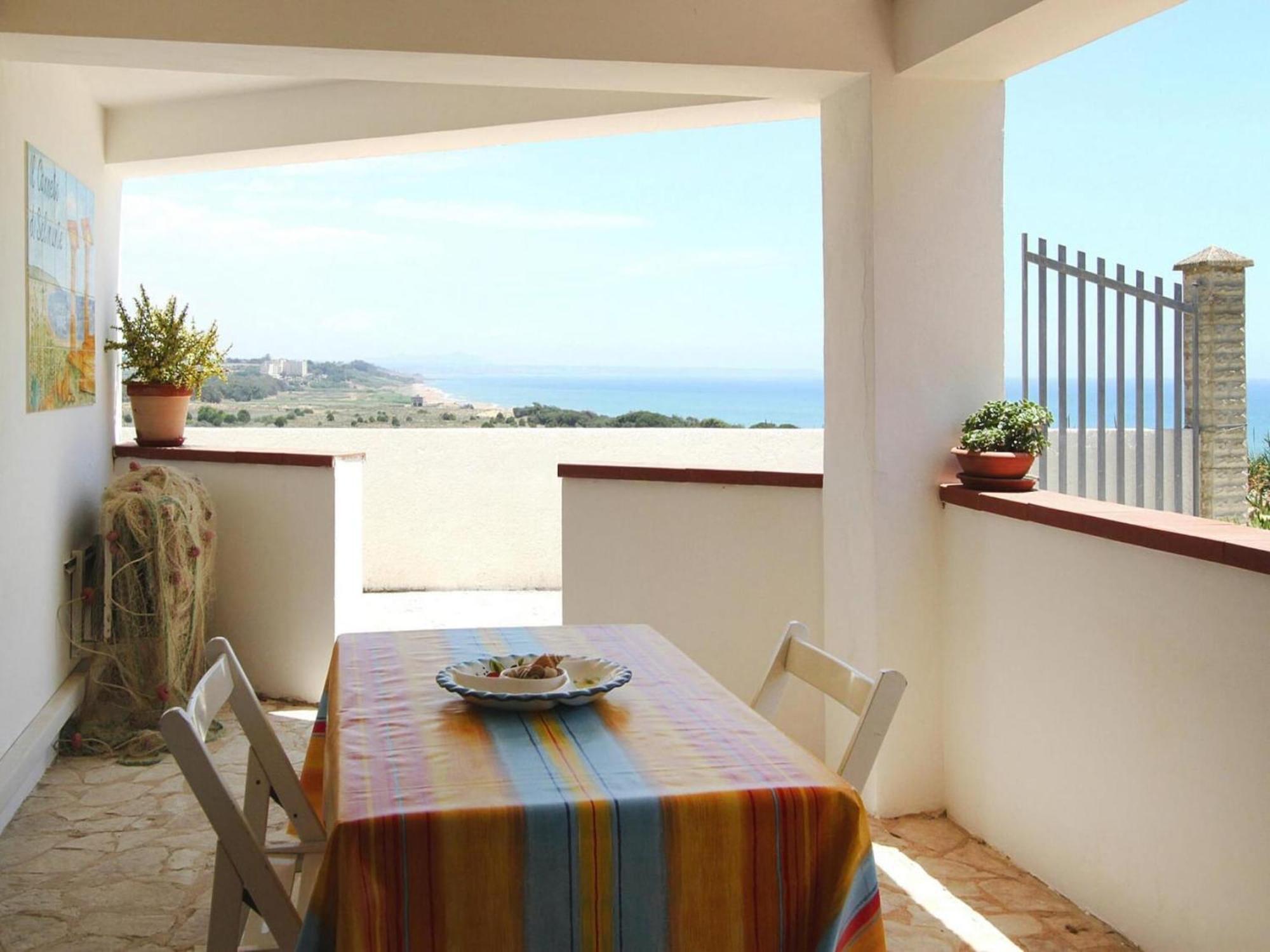 Apartment In Castelvetrano Near Shopping Exterior photo
