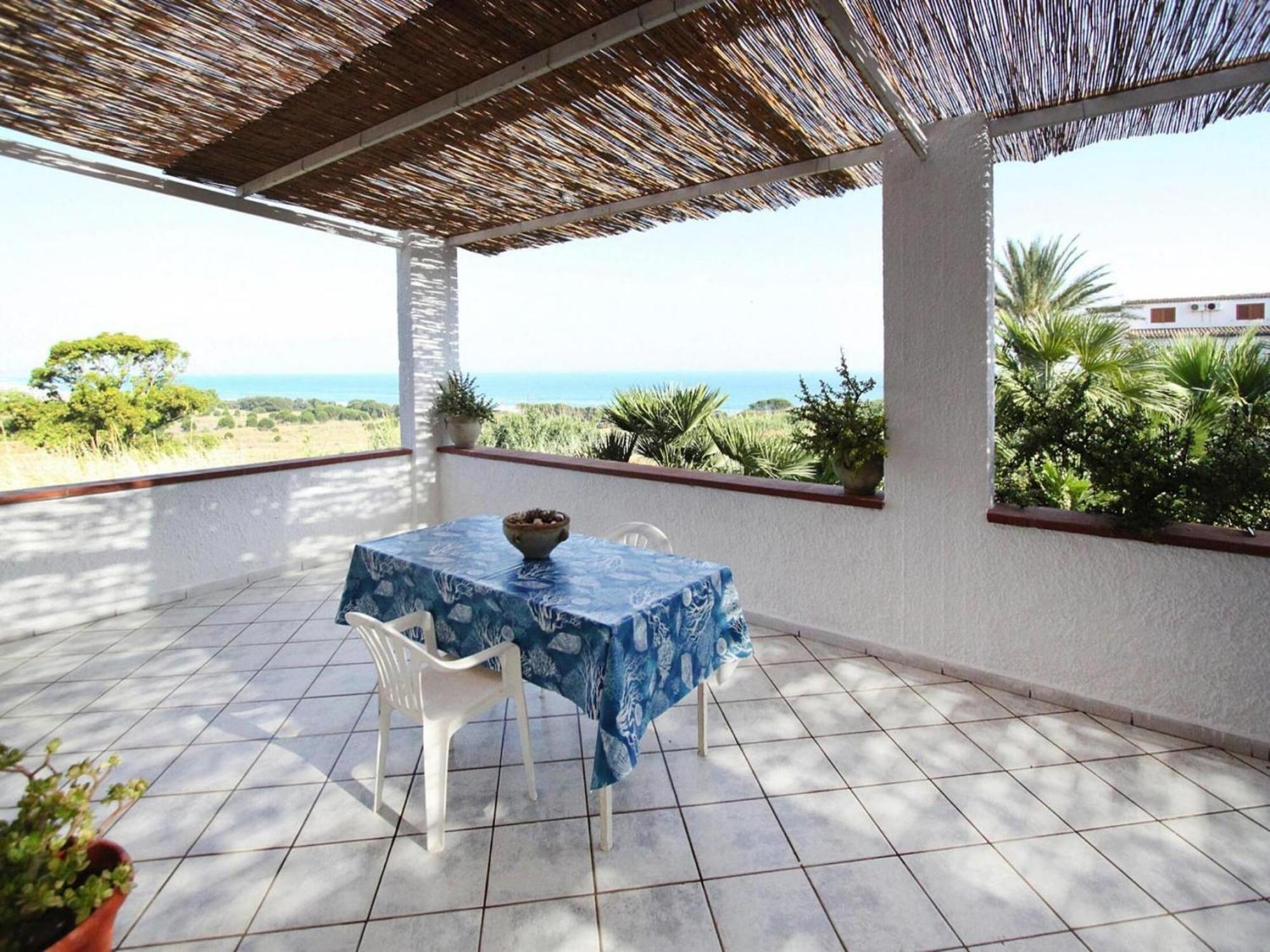 Apartment In Castelvetrano Near Shopping Exterior photo